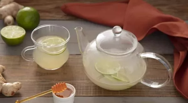 Chá de Gengibre com Limão e Mel