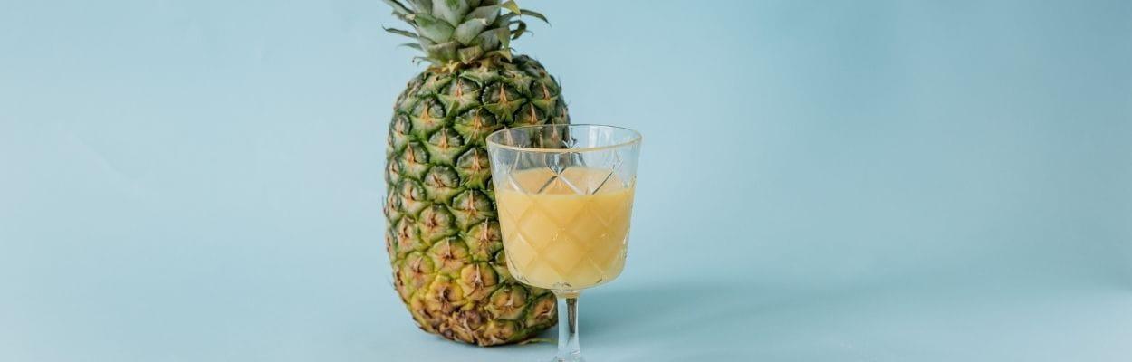 Sucos funcionais: suco de abacaxi